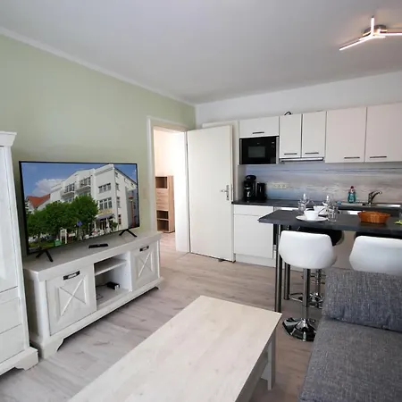 Haus Jahreszeiten By Rujana