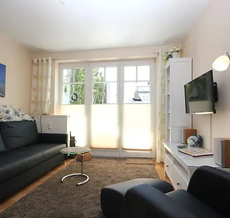 Haus Jahreszeiten By Rujana