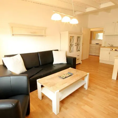 Haus Jahreszeiten By Rujana Appartement